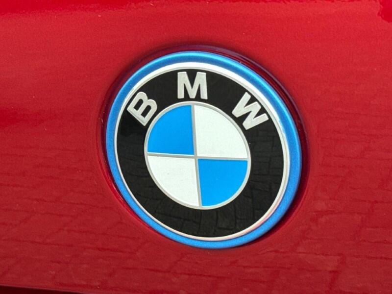 BMW 5 Series view 48