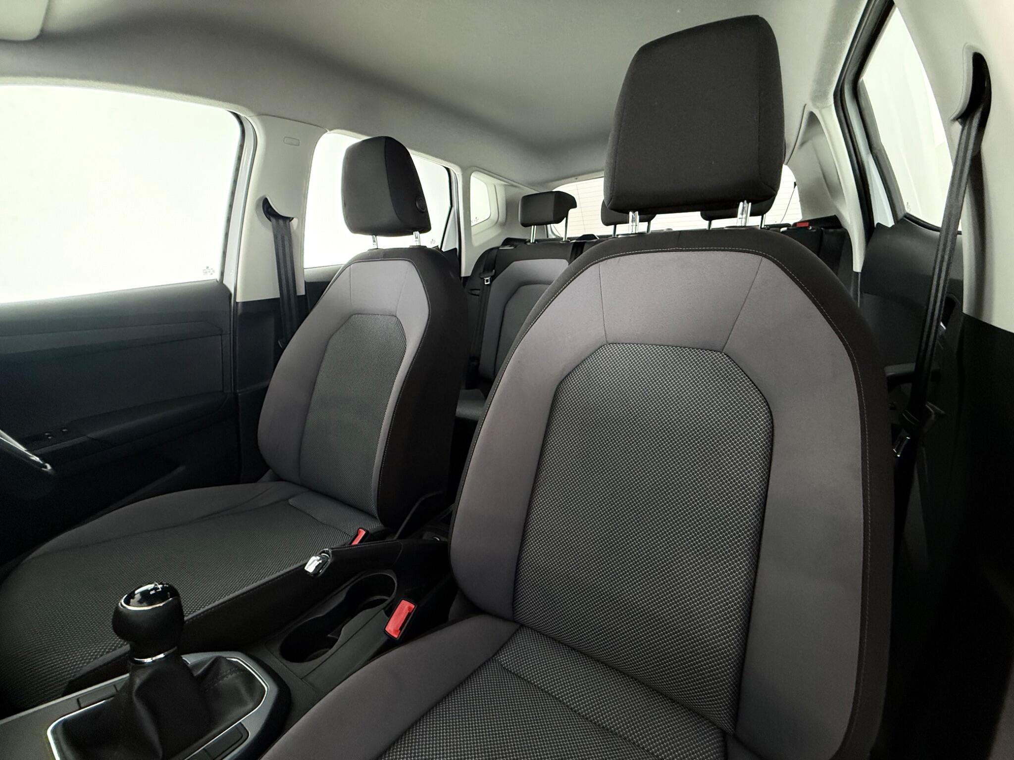 SEAT Arona view 34