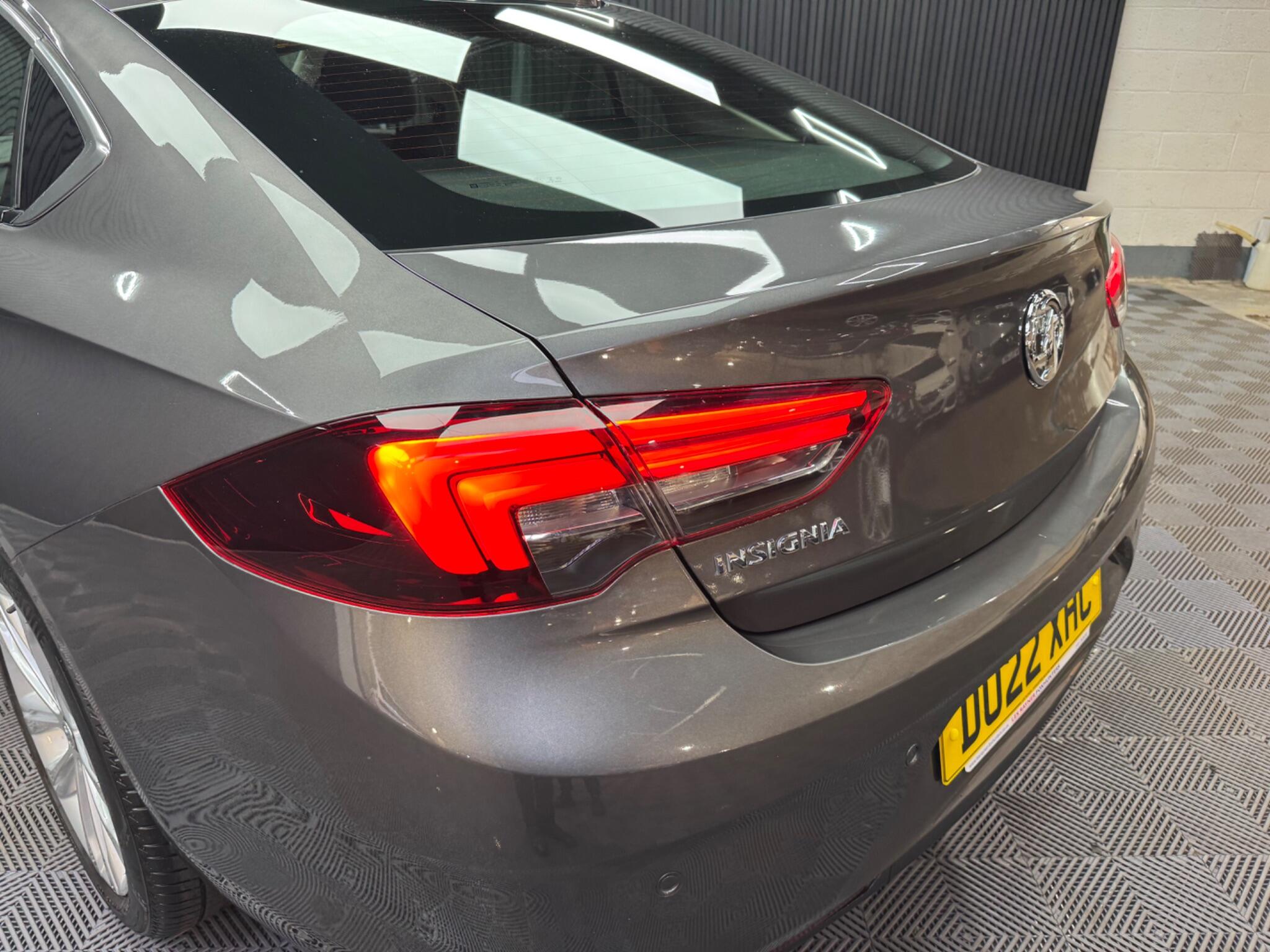 Vauxhall Insignia view 25