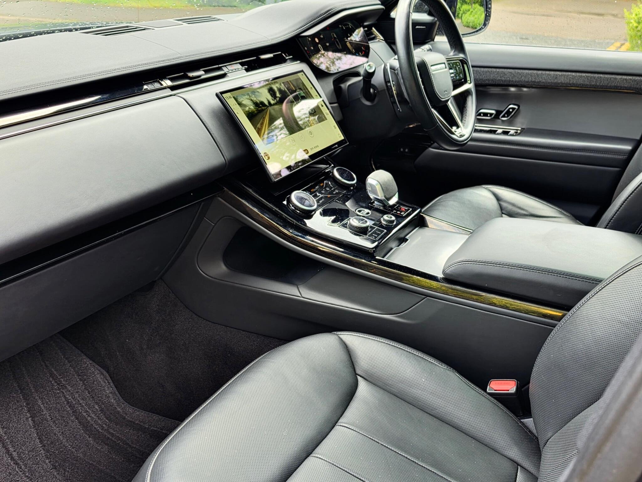 Land Rover Range Rover Sport view 8