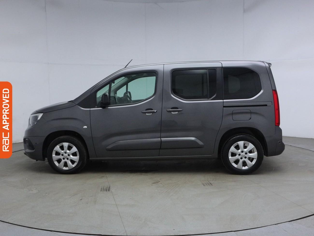 Vauxhall Combo Life view 29