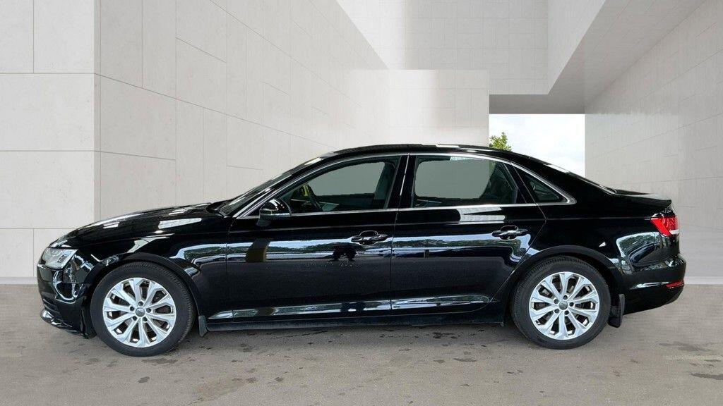 Audi A4 view 6