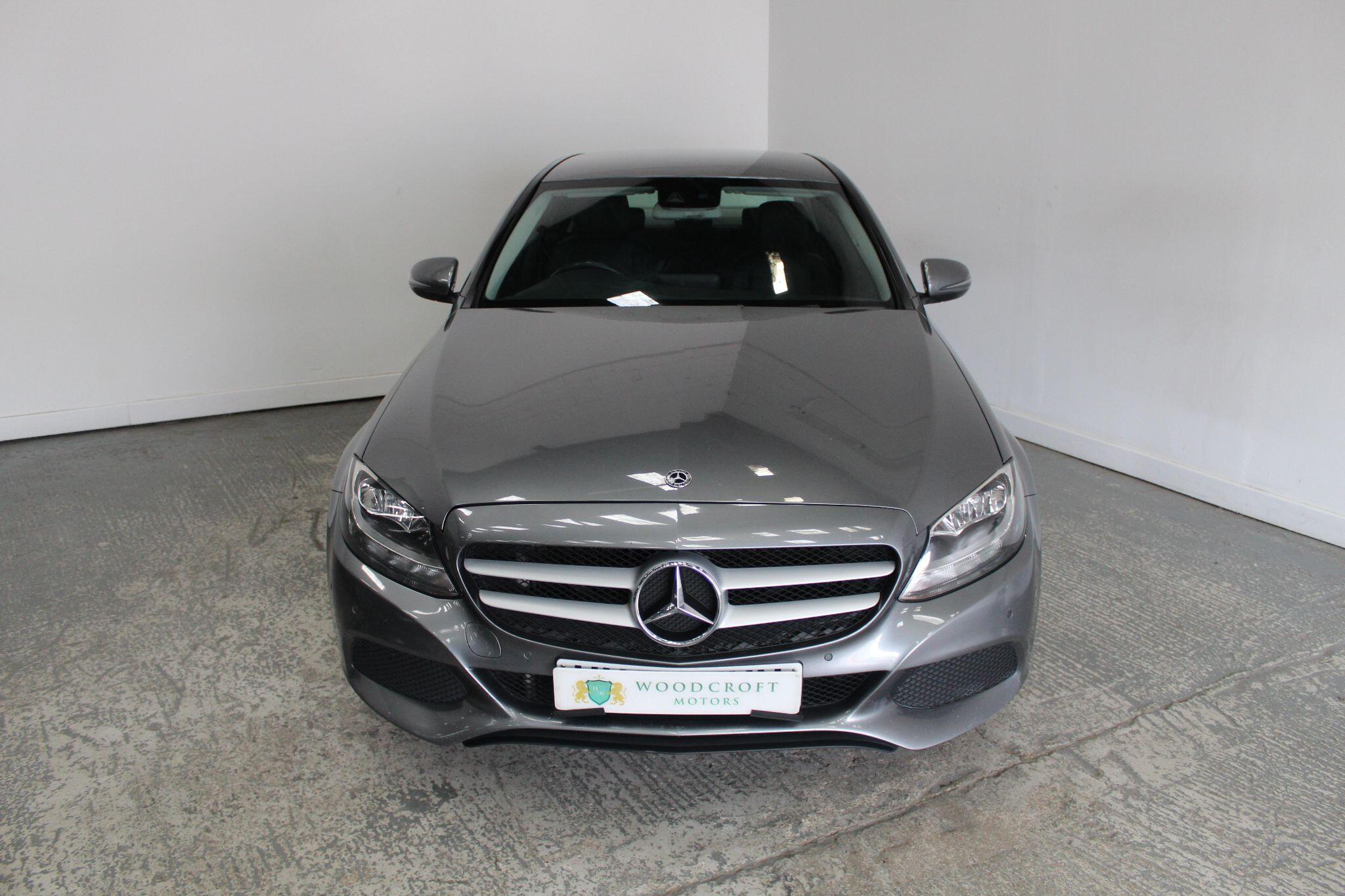 Mercedes-Benz C-Class view 13