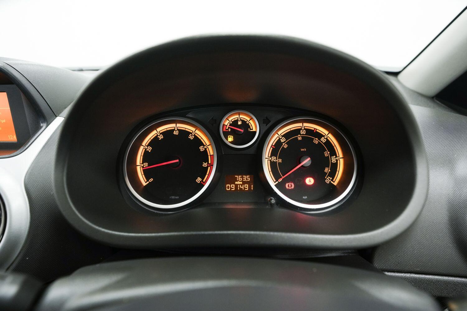 Vauxhall Corsa view 21