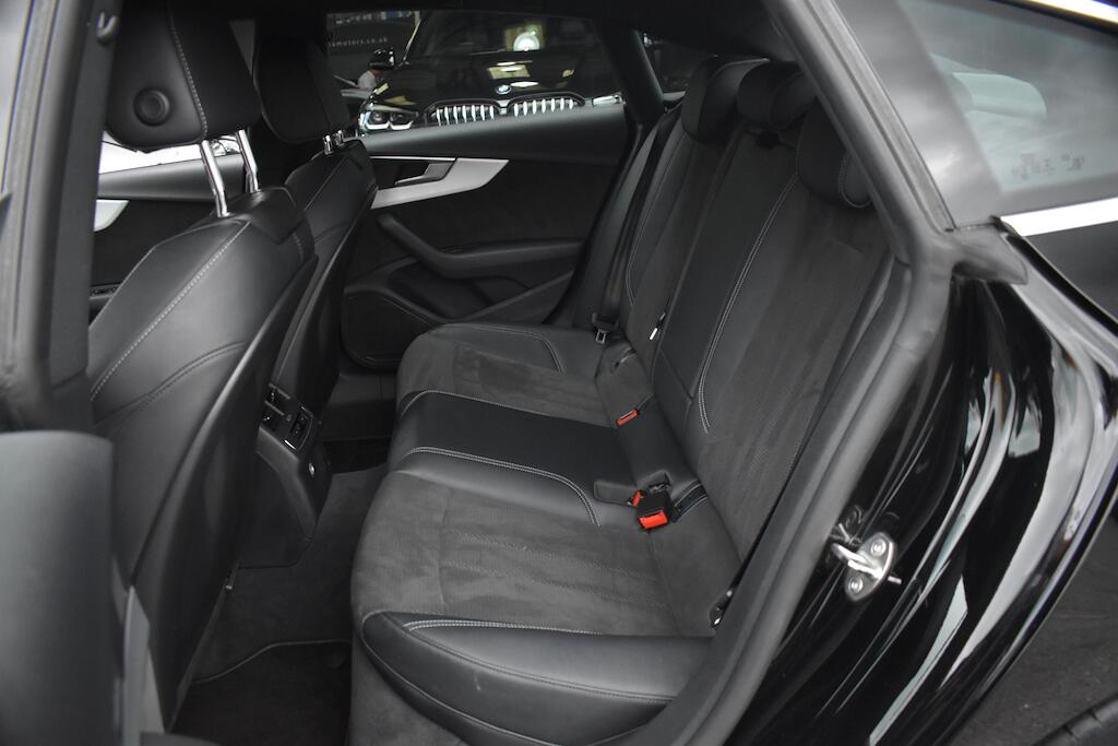 Audi A5 view 13