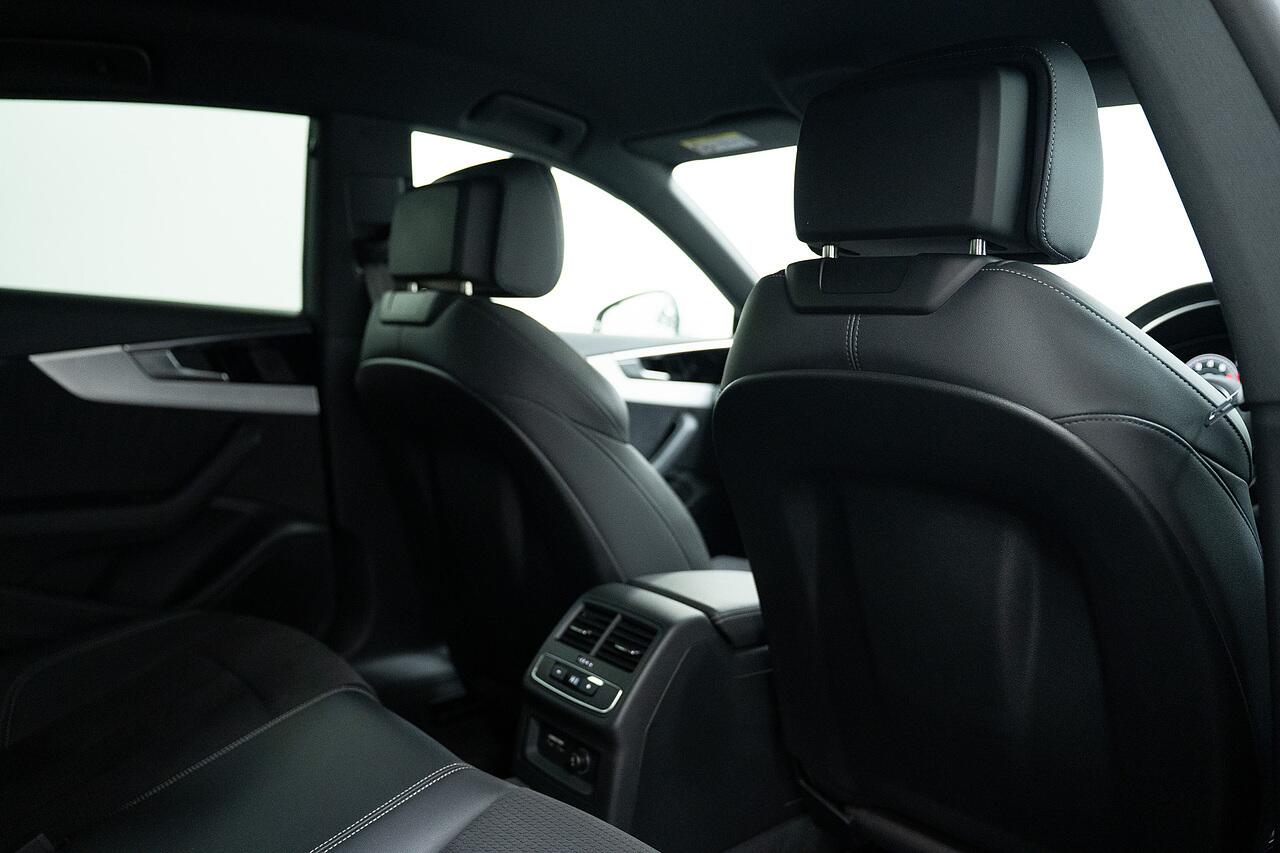 Audi A5 view 26