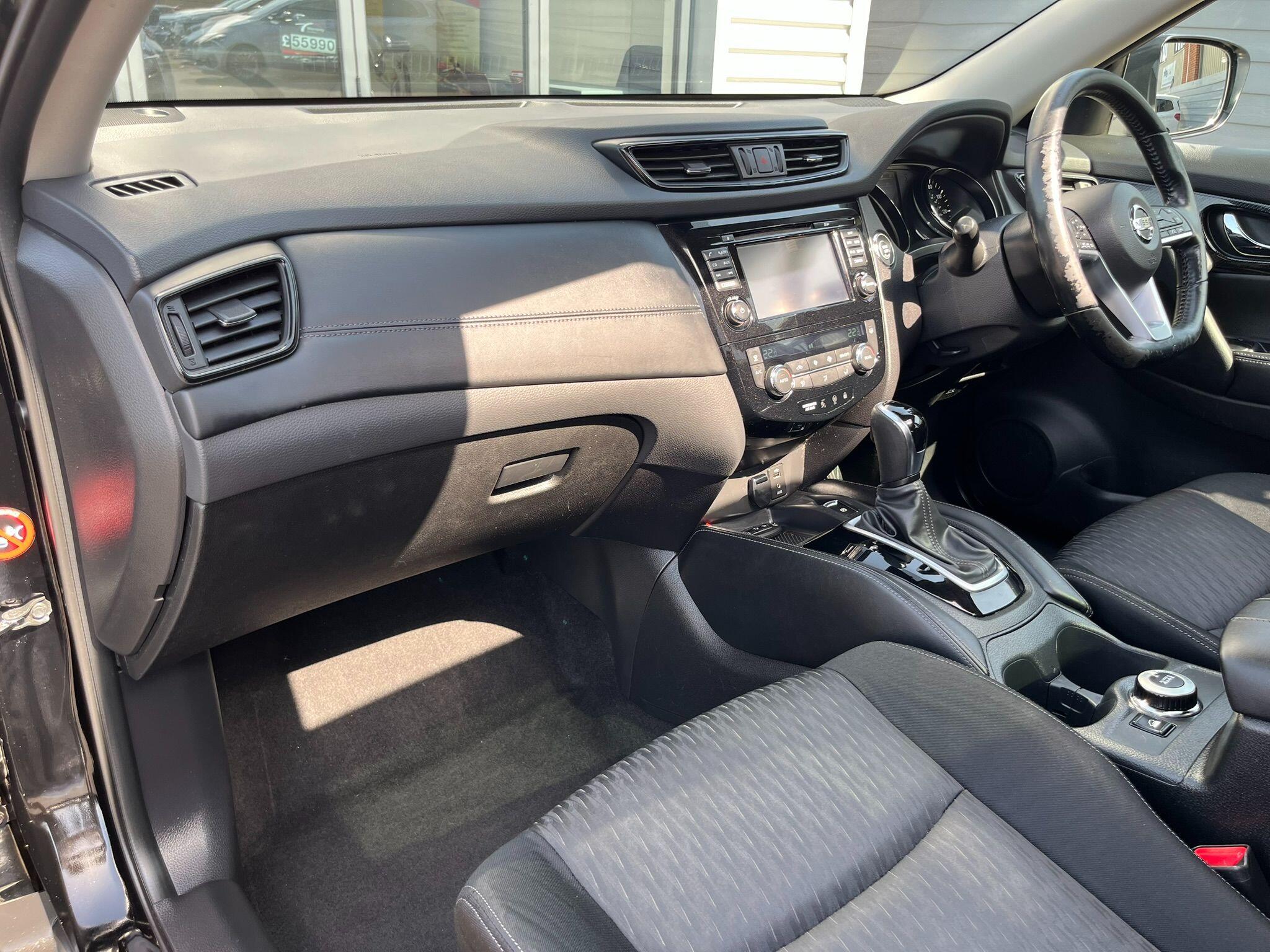 Nissan X-Trail view 31
