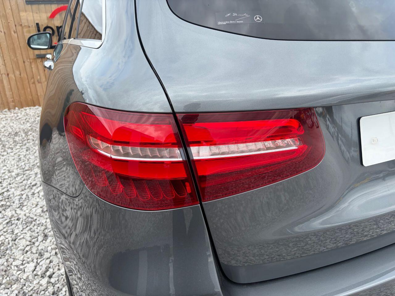 Mercedes-Benz GLC view 11