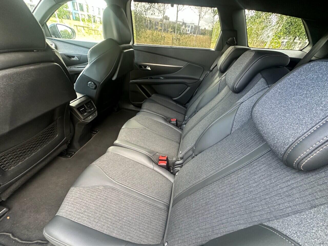 Peugeot 5008 view 39