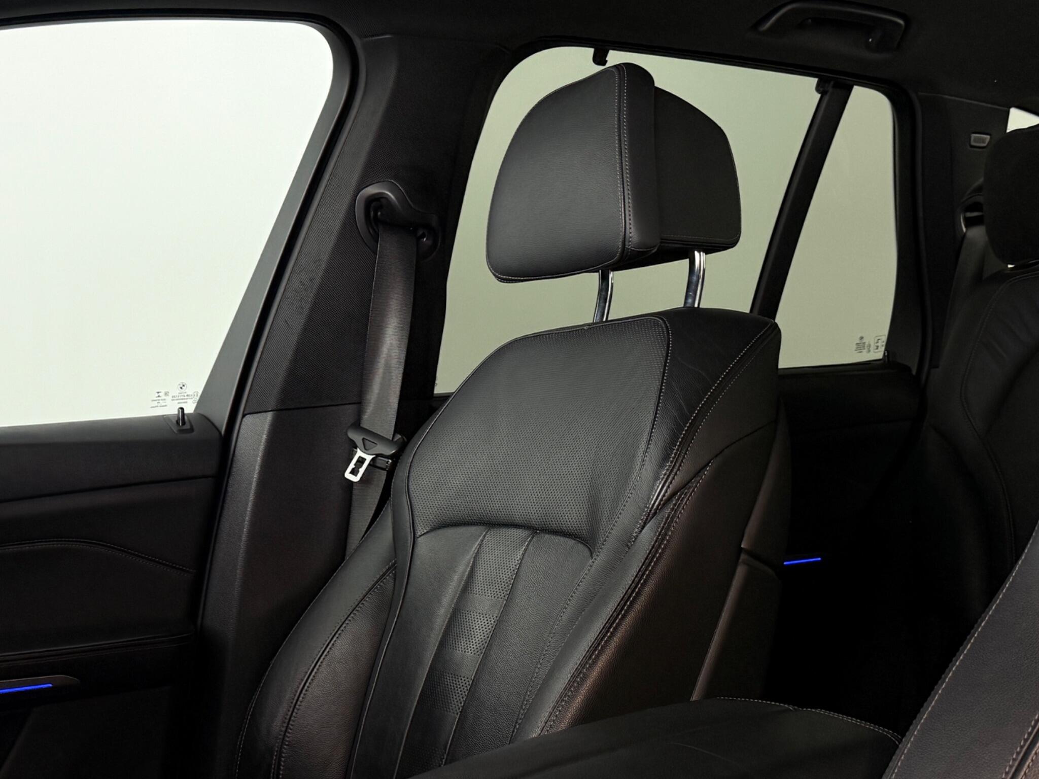 BMW X5 view 44