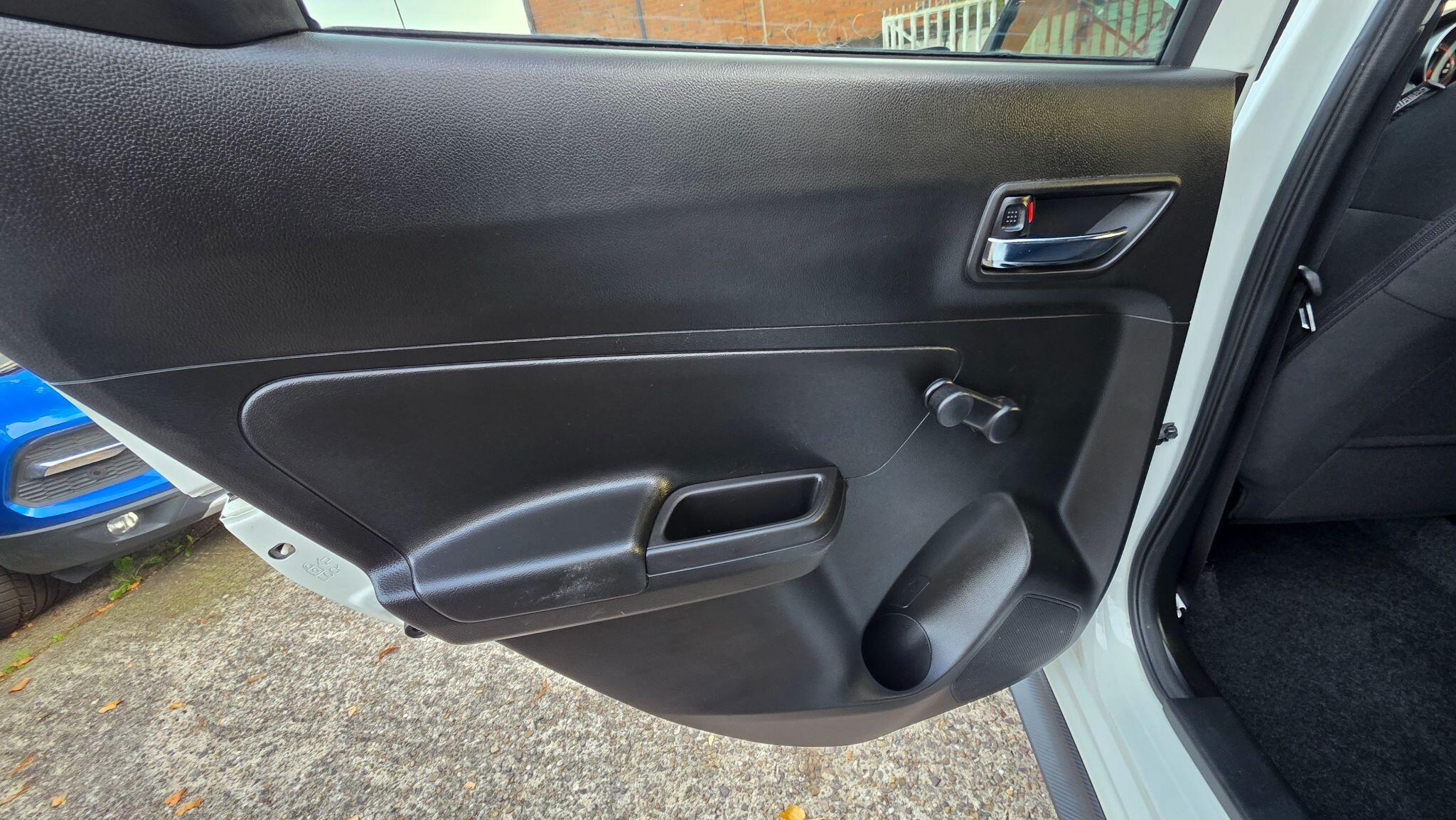 Suzuki Swift view 29