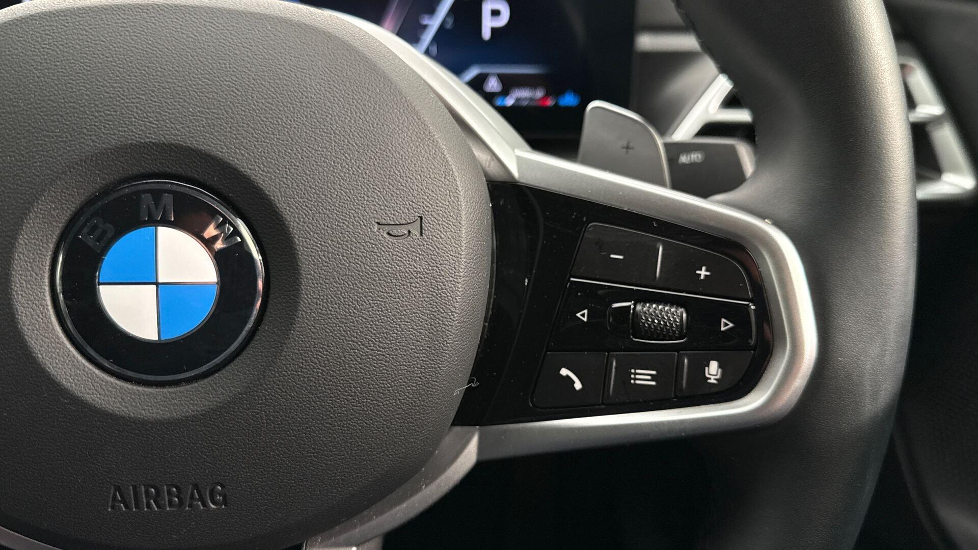 BMW 2 Series view 18