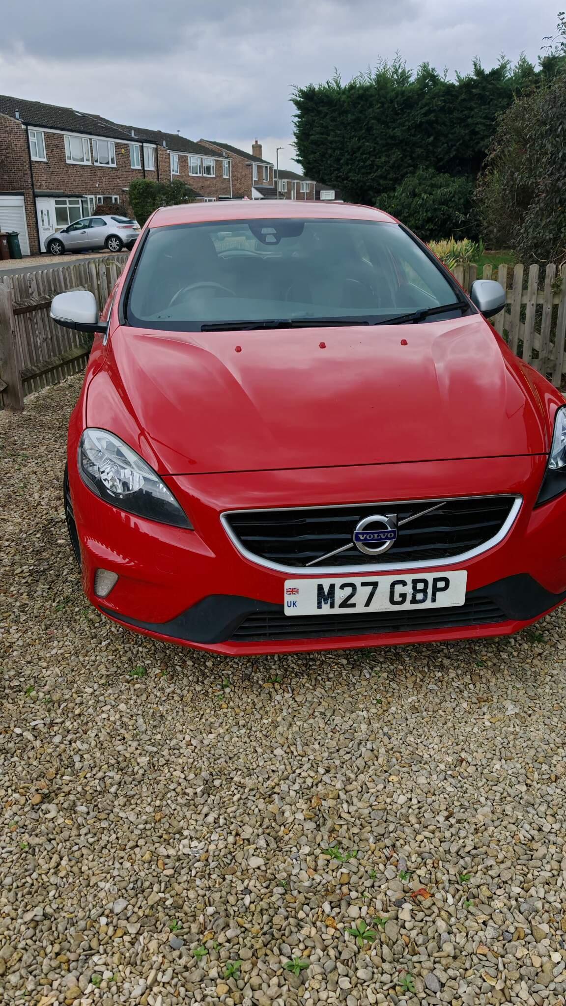 Volvo V40
