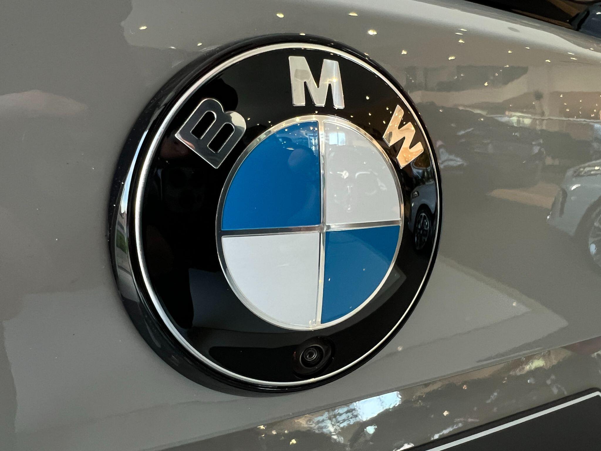BMW M4 view 33
