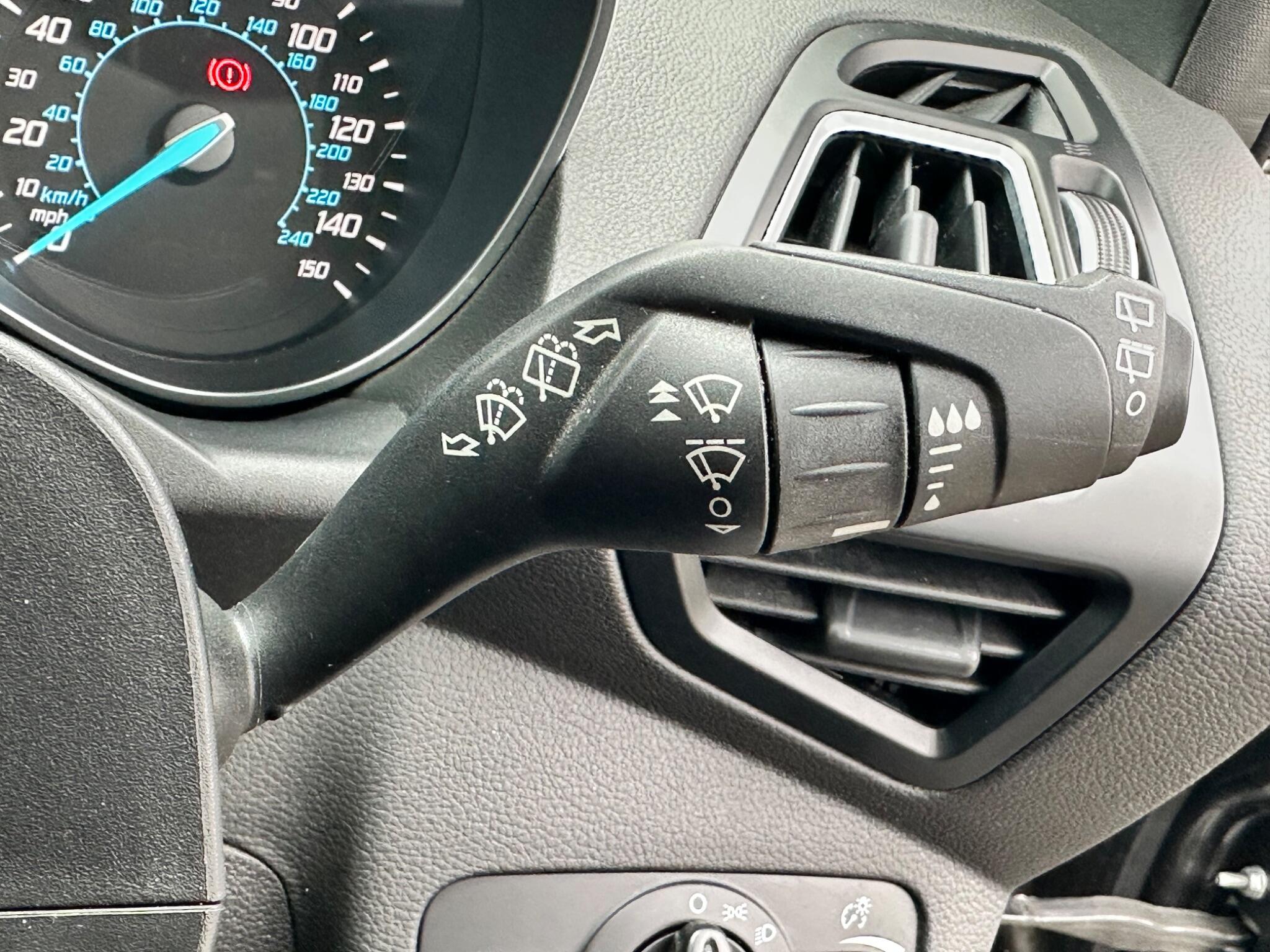 Ford Kuga view 17
