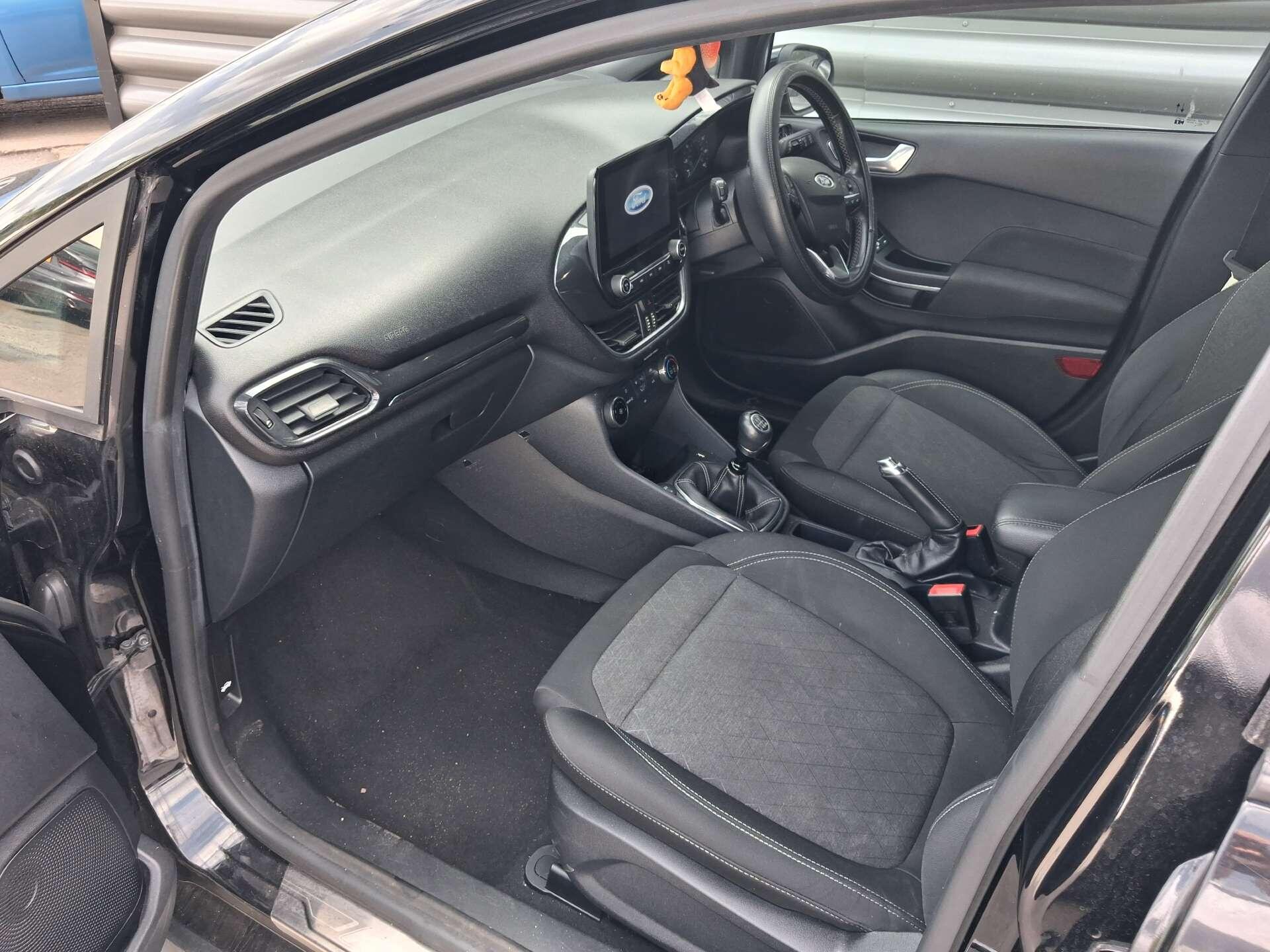 Ford Fiesta view 18