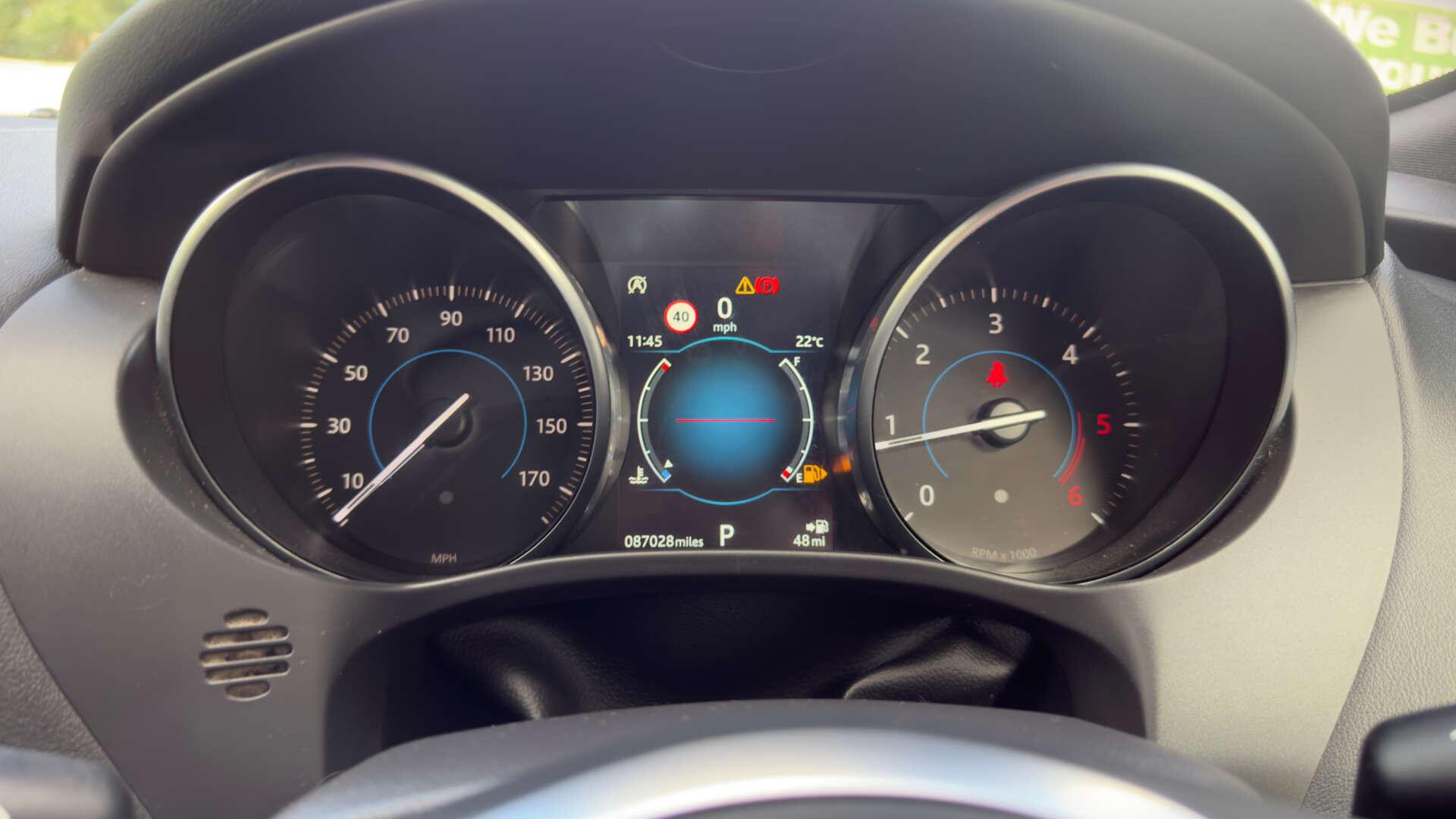 Jaguar F-Pace view 14
