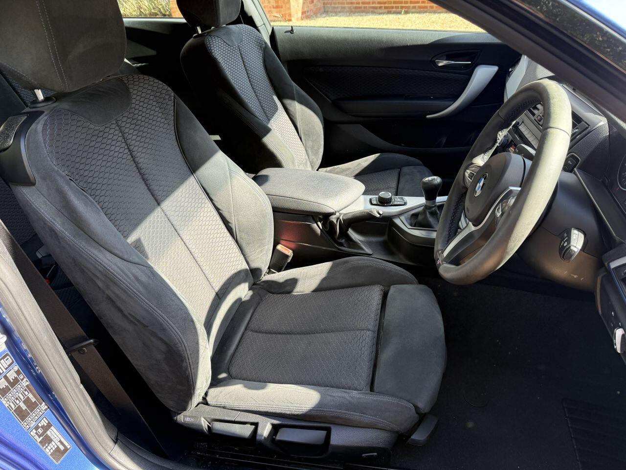 BMW 1 Series view 9