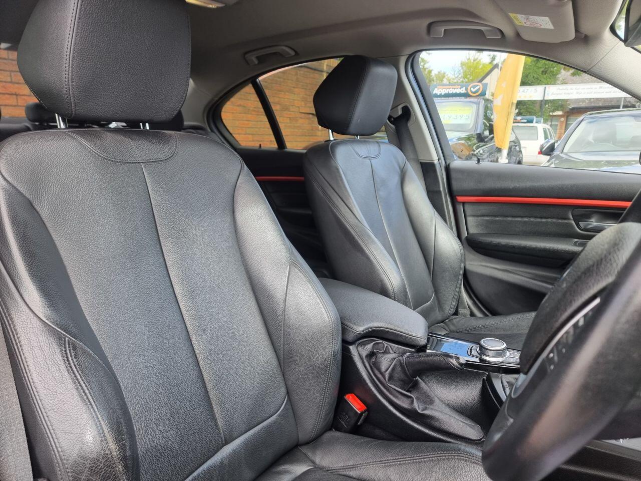 BMW 3 Series view 5