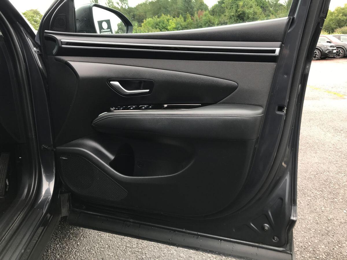 Hyundai Tucson view 16