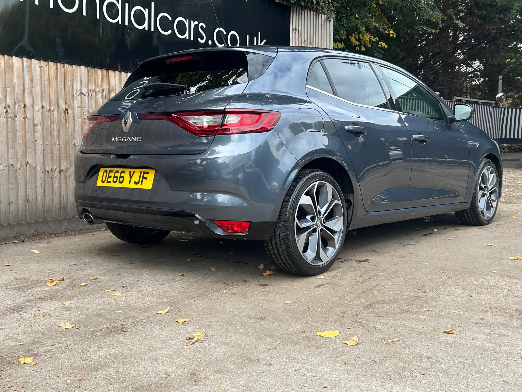 Renault Megane view 17