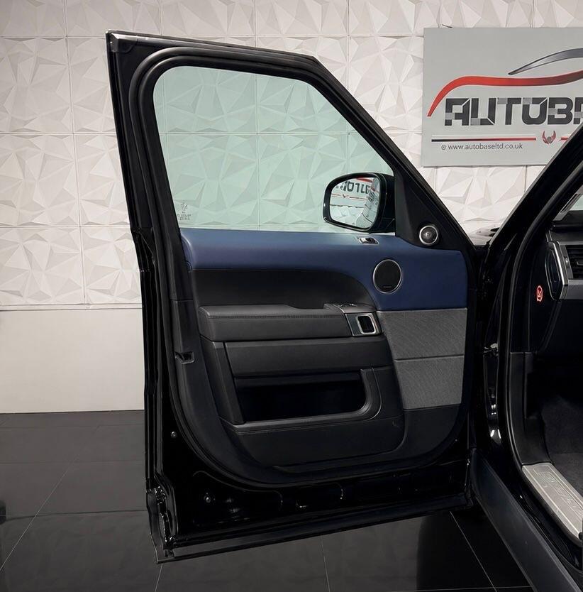 Land Rover Range Rover Sport view 32