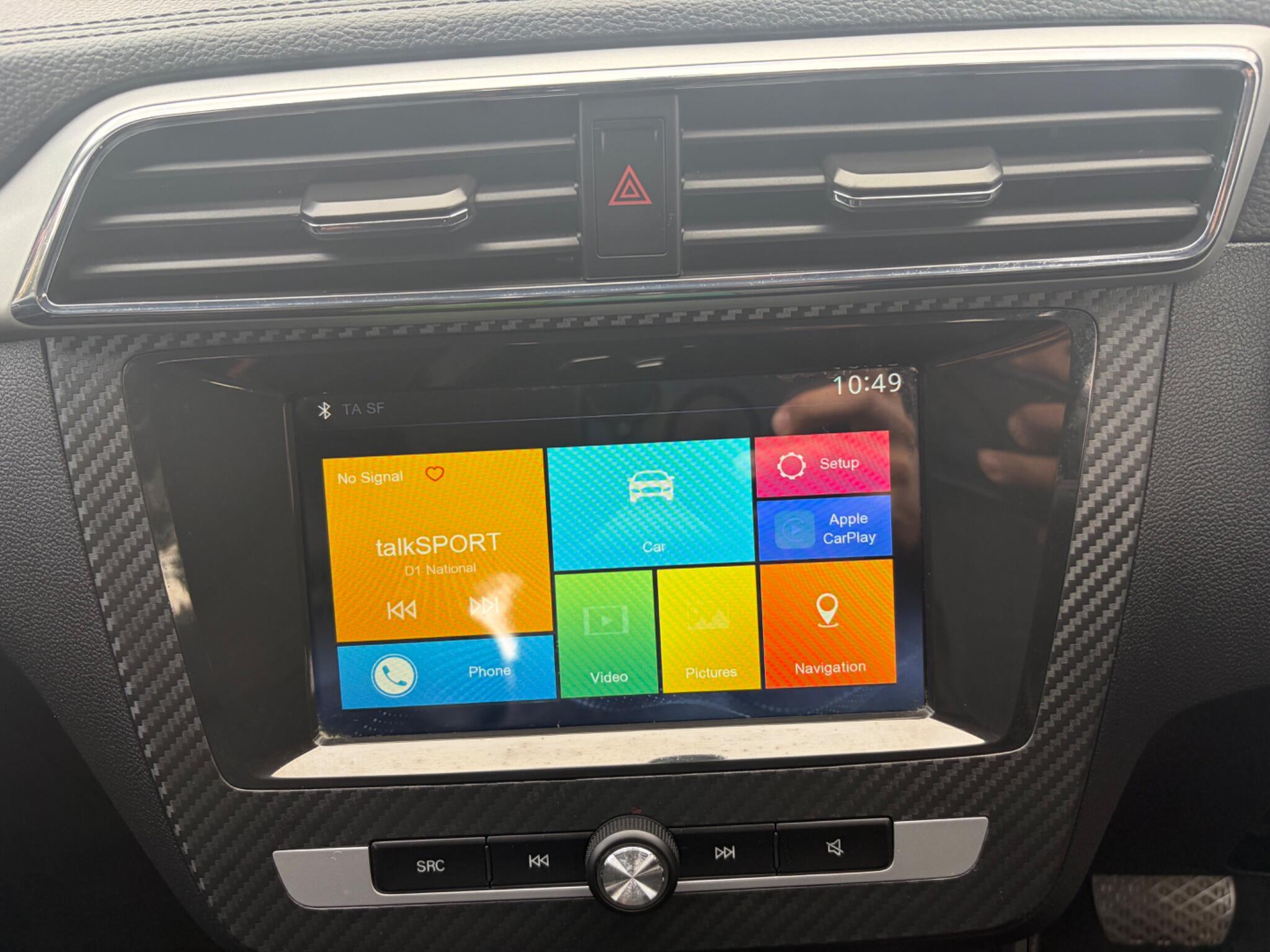 MG ZS view 56