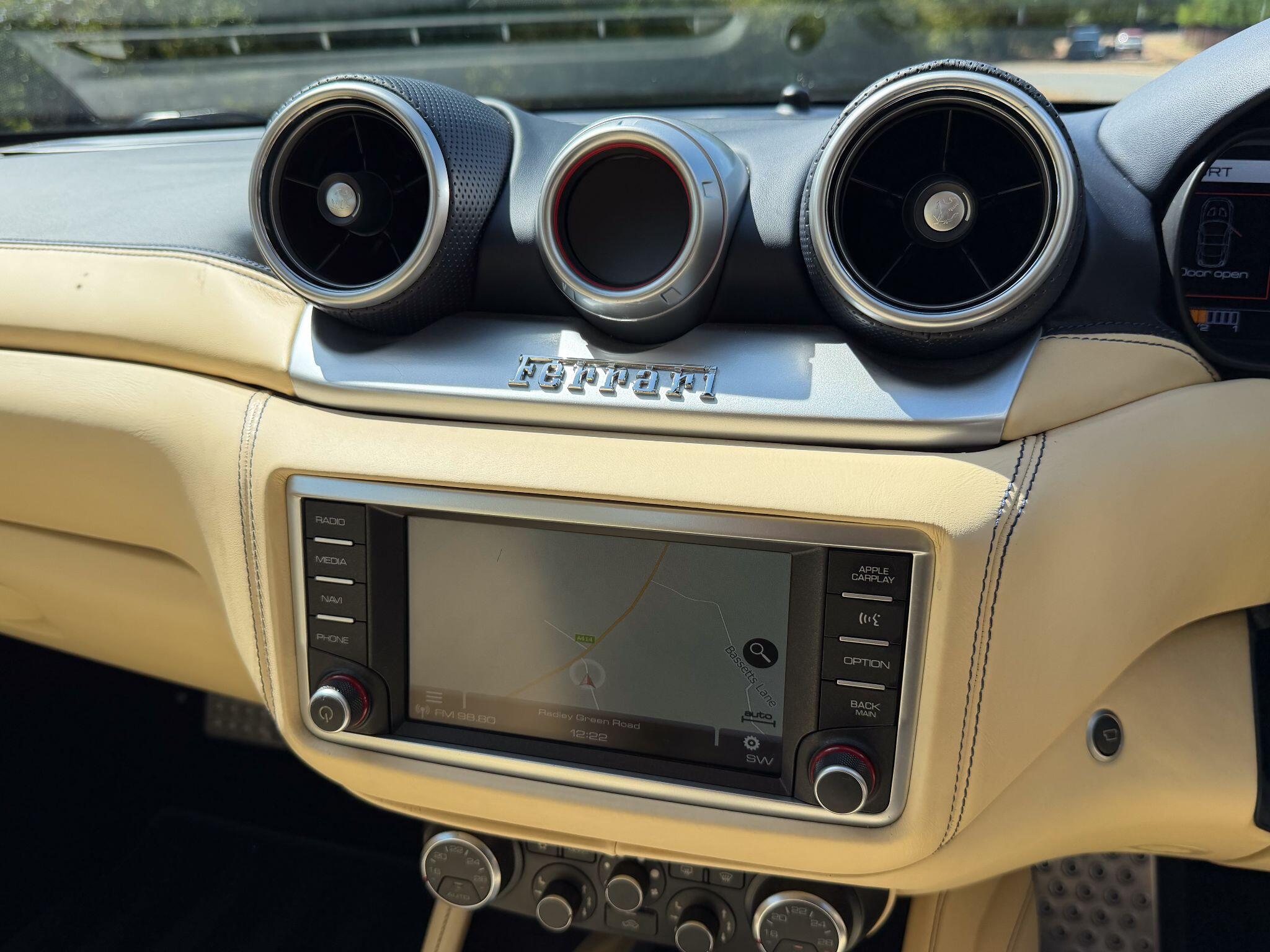 Ferrari California view 20
