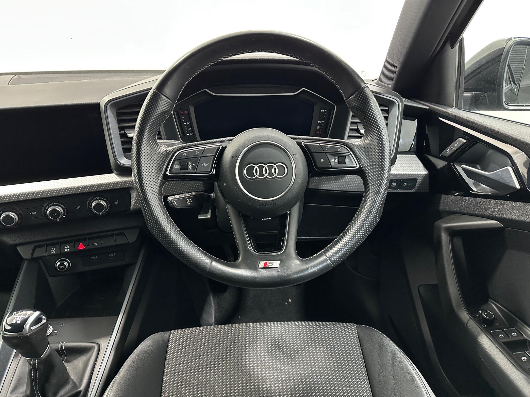 Audi A1 view 13