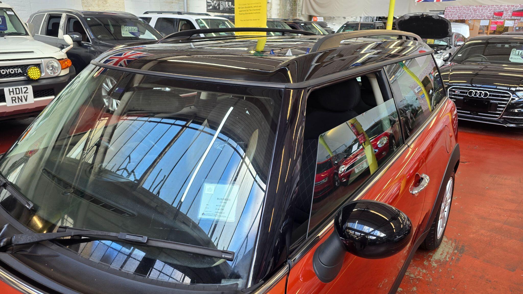 Mini Clubman view 20