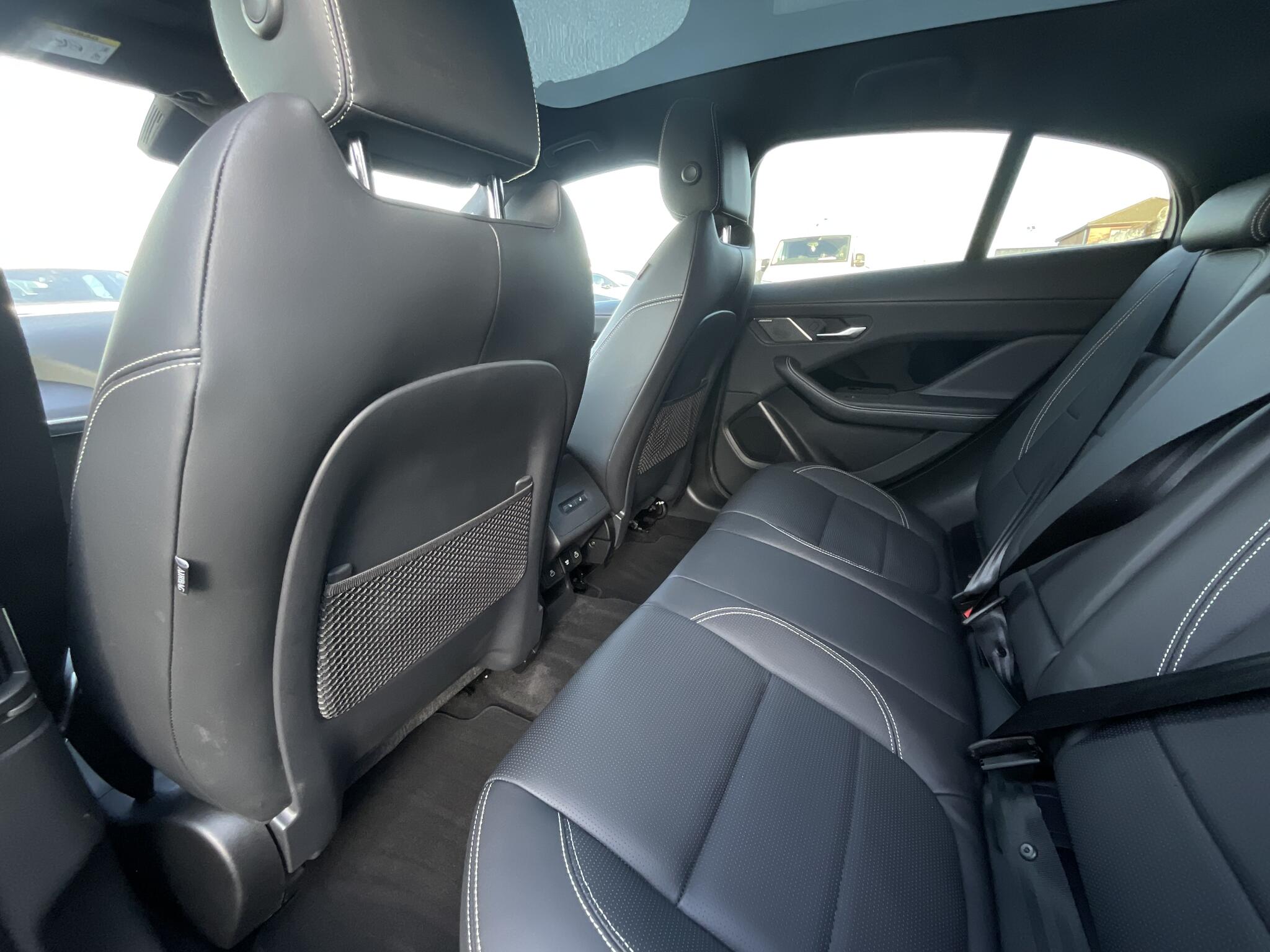 Jaguar I-Pace view 34
