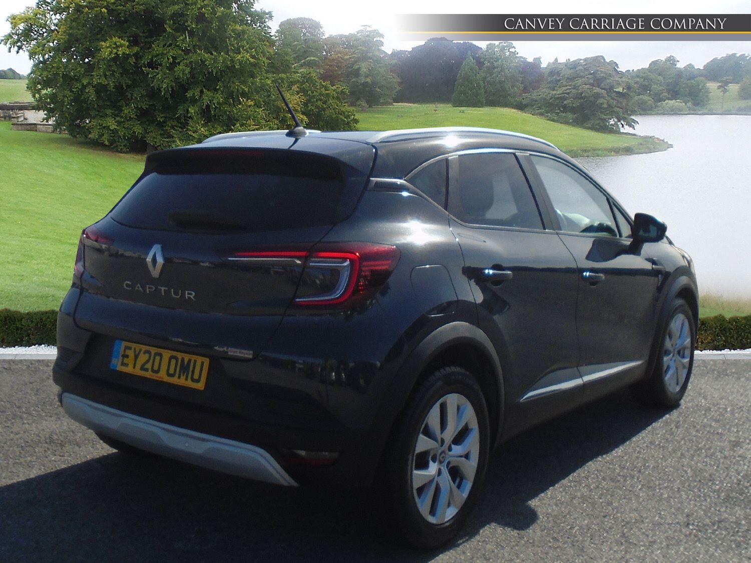 Renault Captur view 3