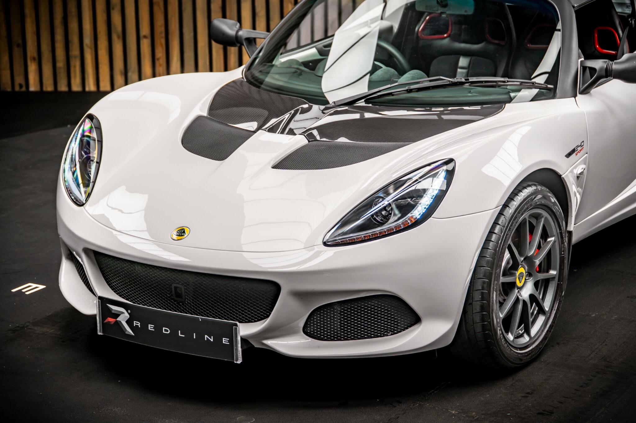 Lotus Elise view 15