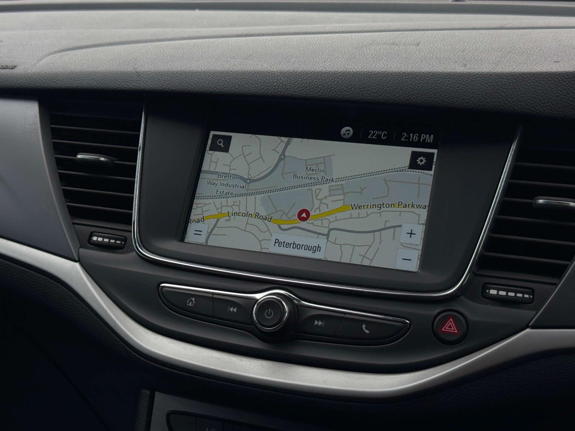 Vauxhall Astra view 11