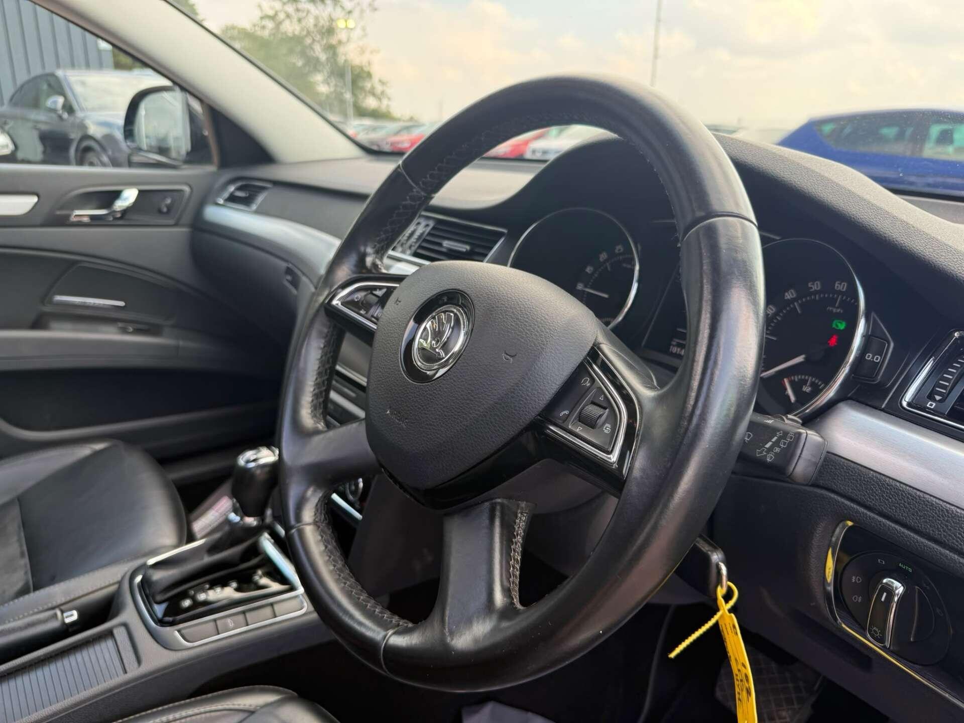 Skoda Superb view 22