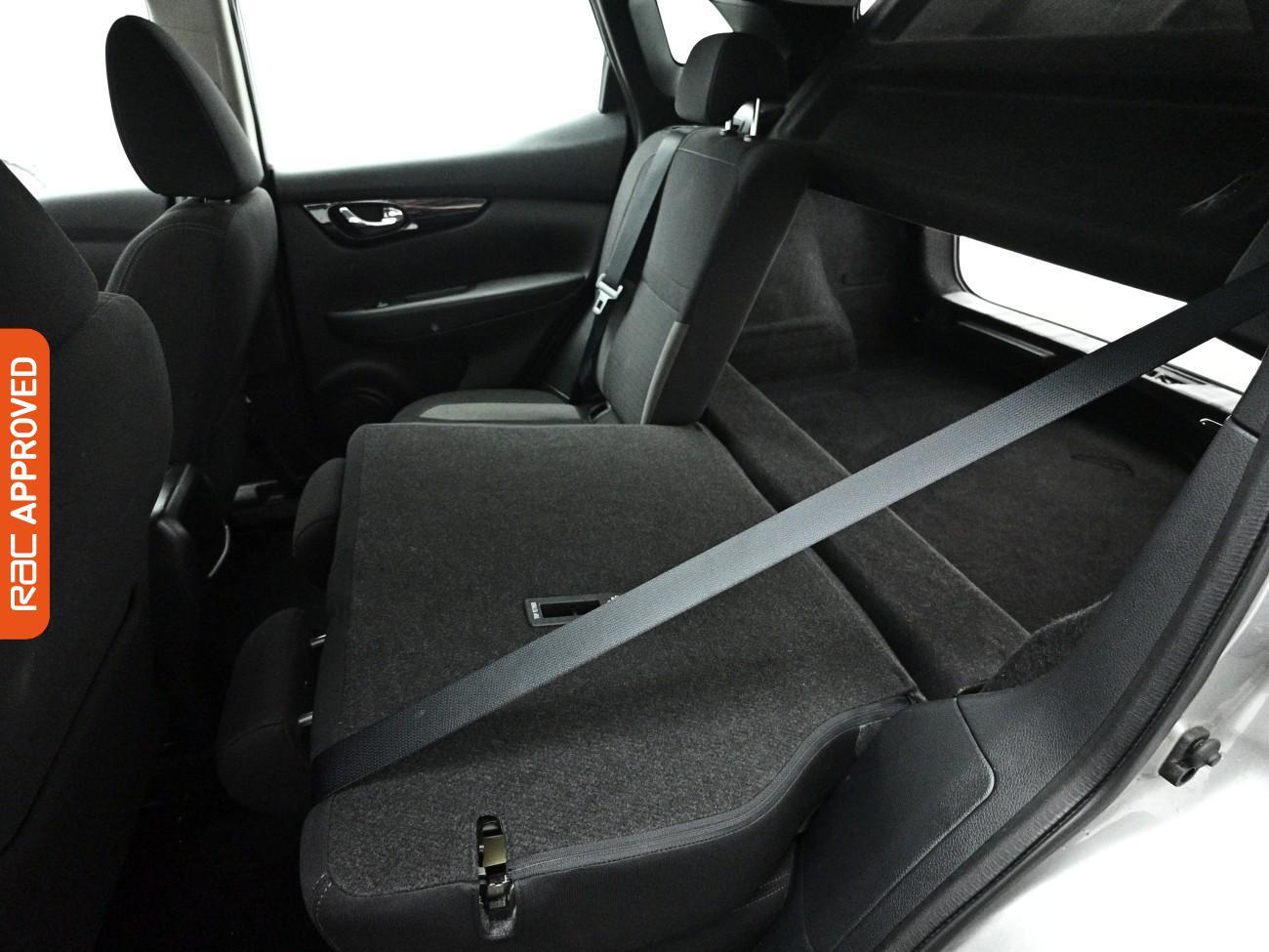 Nissan Qashqai view 24
