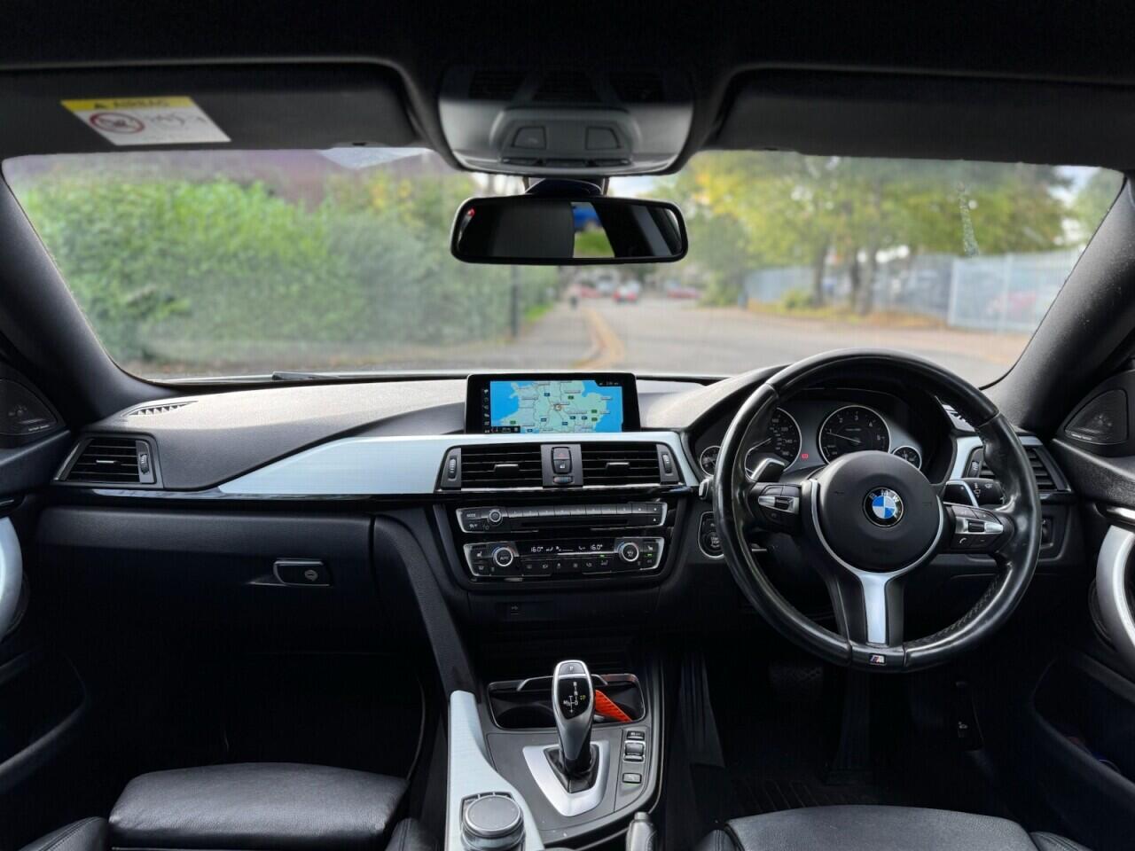 BMW 4 Series view 9
