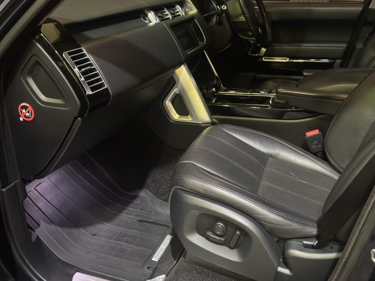 Land Rover Range Rover view 25