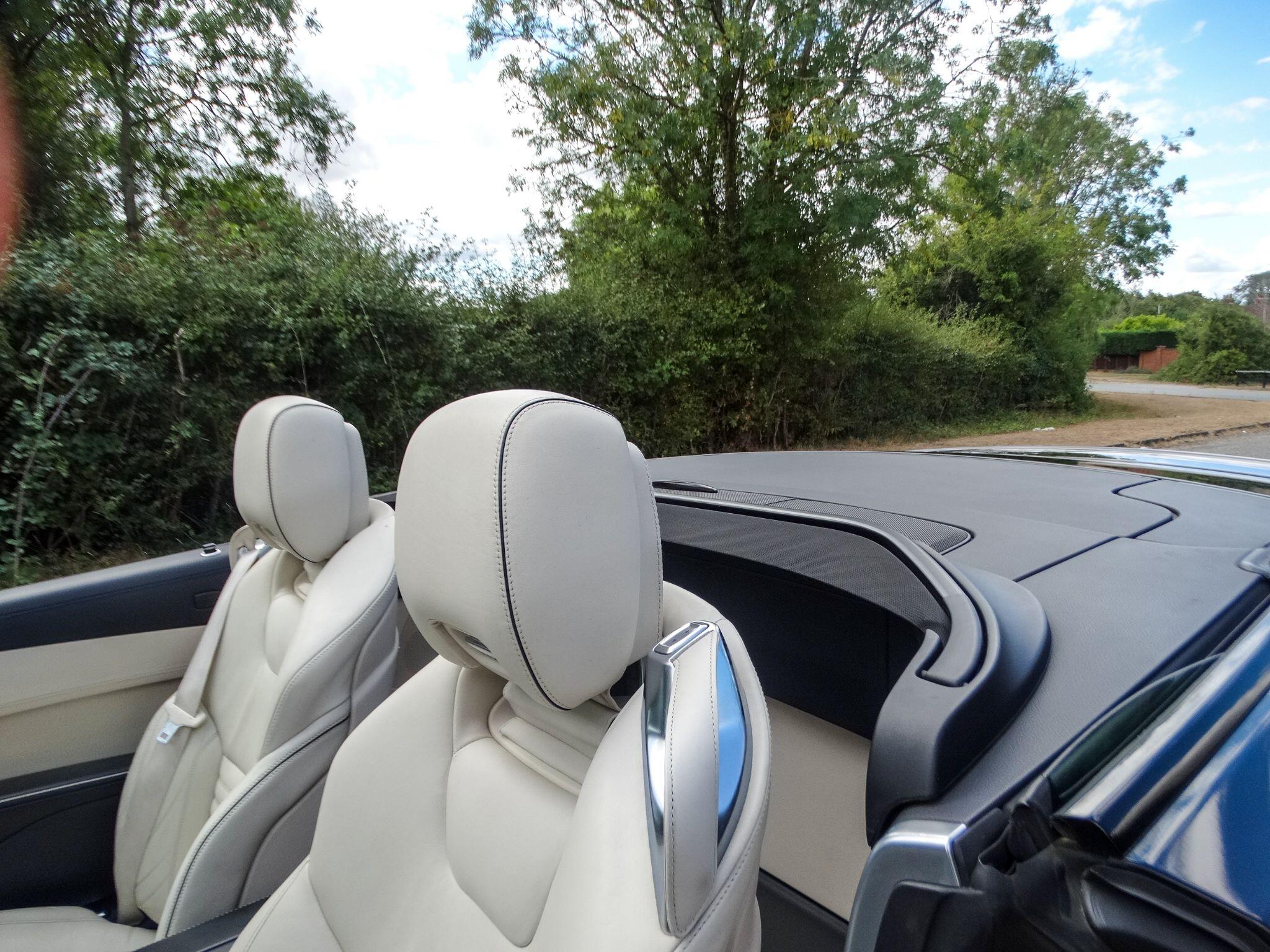 Mercedes-Benz SL view 14
