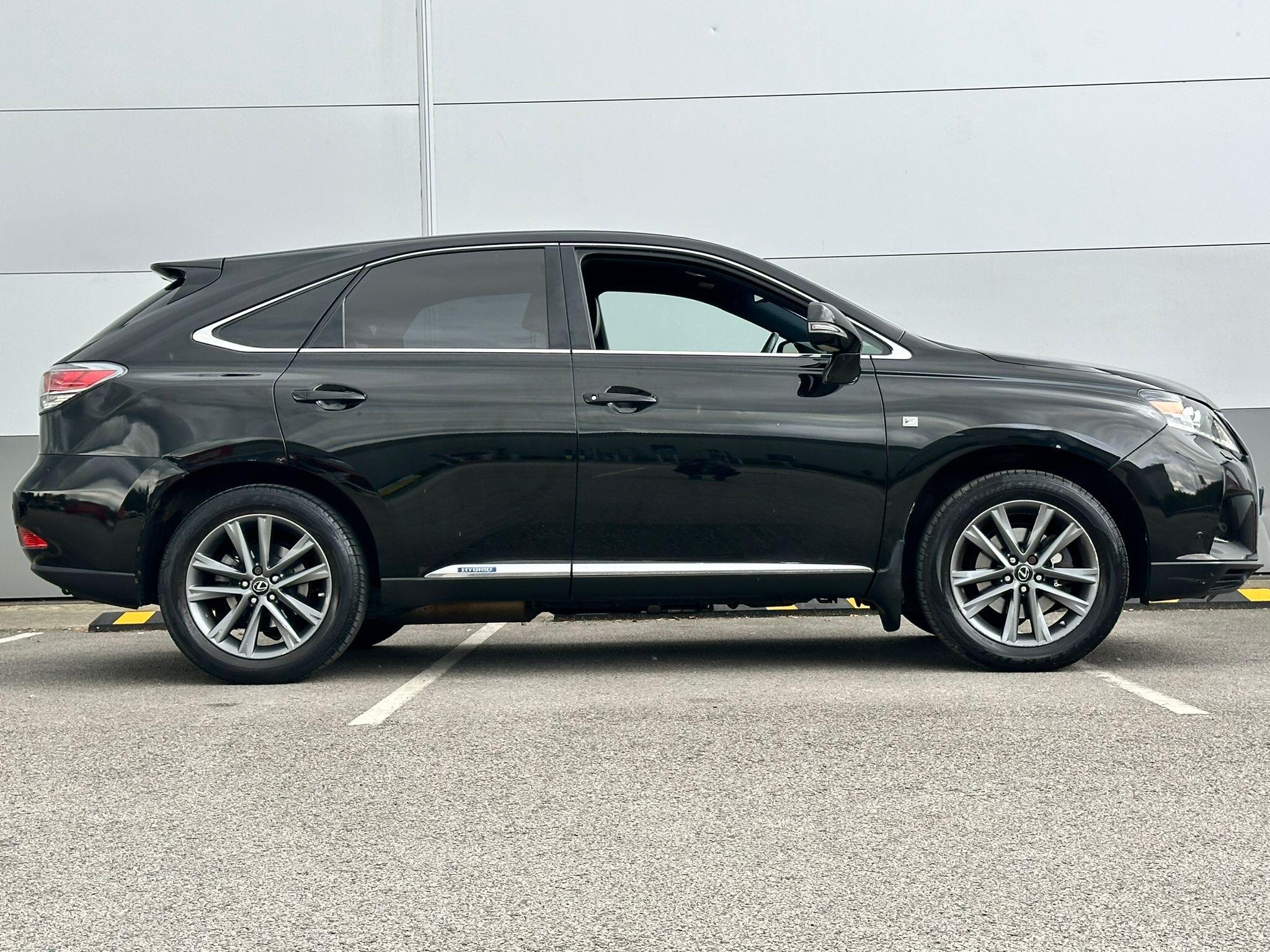 Lexus RX view 8