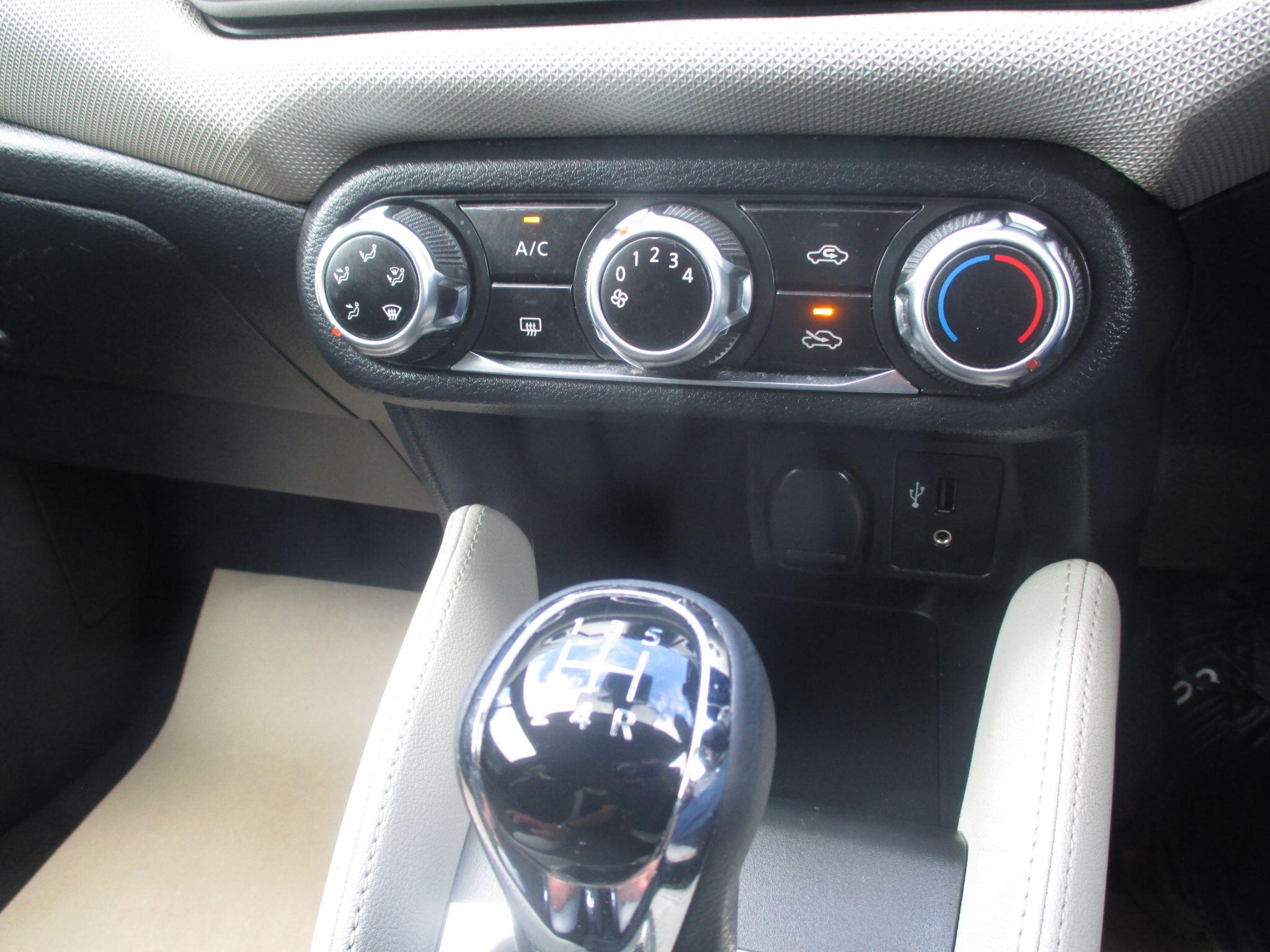 Nissan Micra view 42