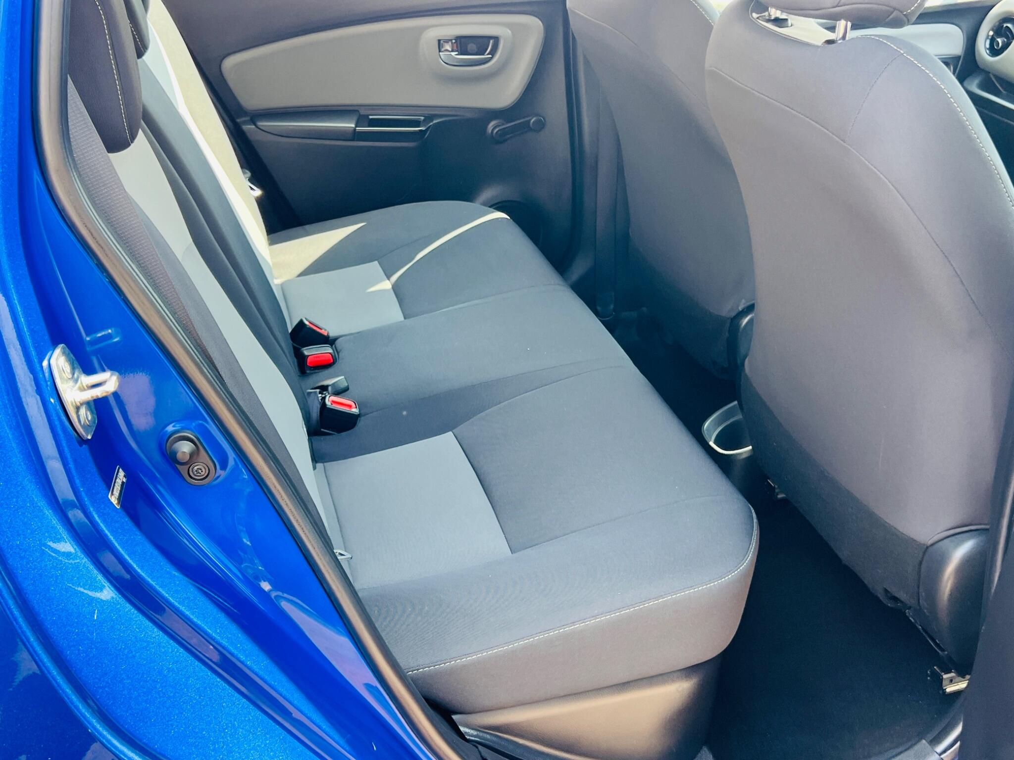 Toyota Yaris view 40