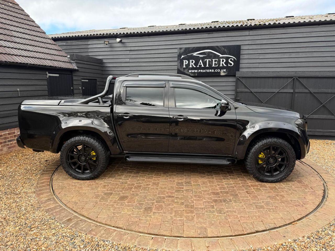 Mercedes-Benz X-Class view 7