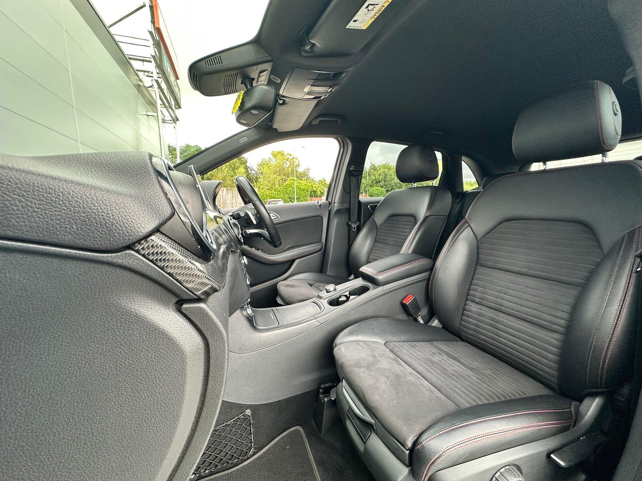 Mercedes-Benz B-Class view 24