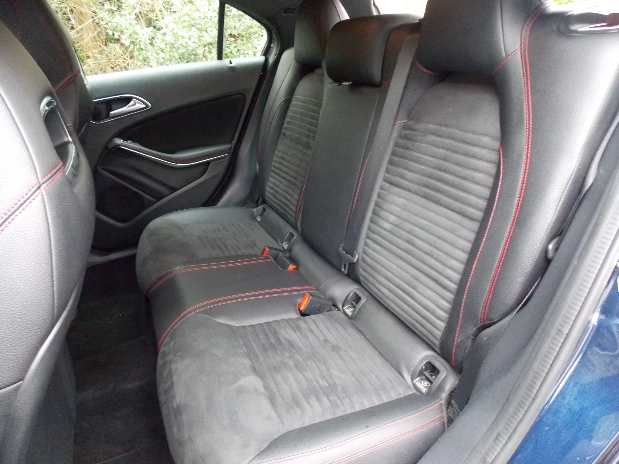 Mercedes-Benz A-Class view 26