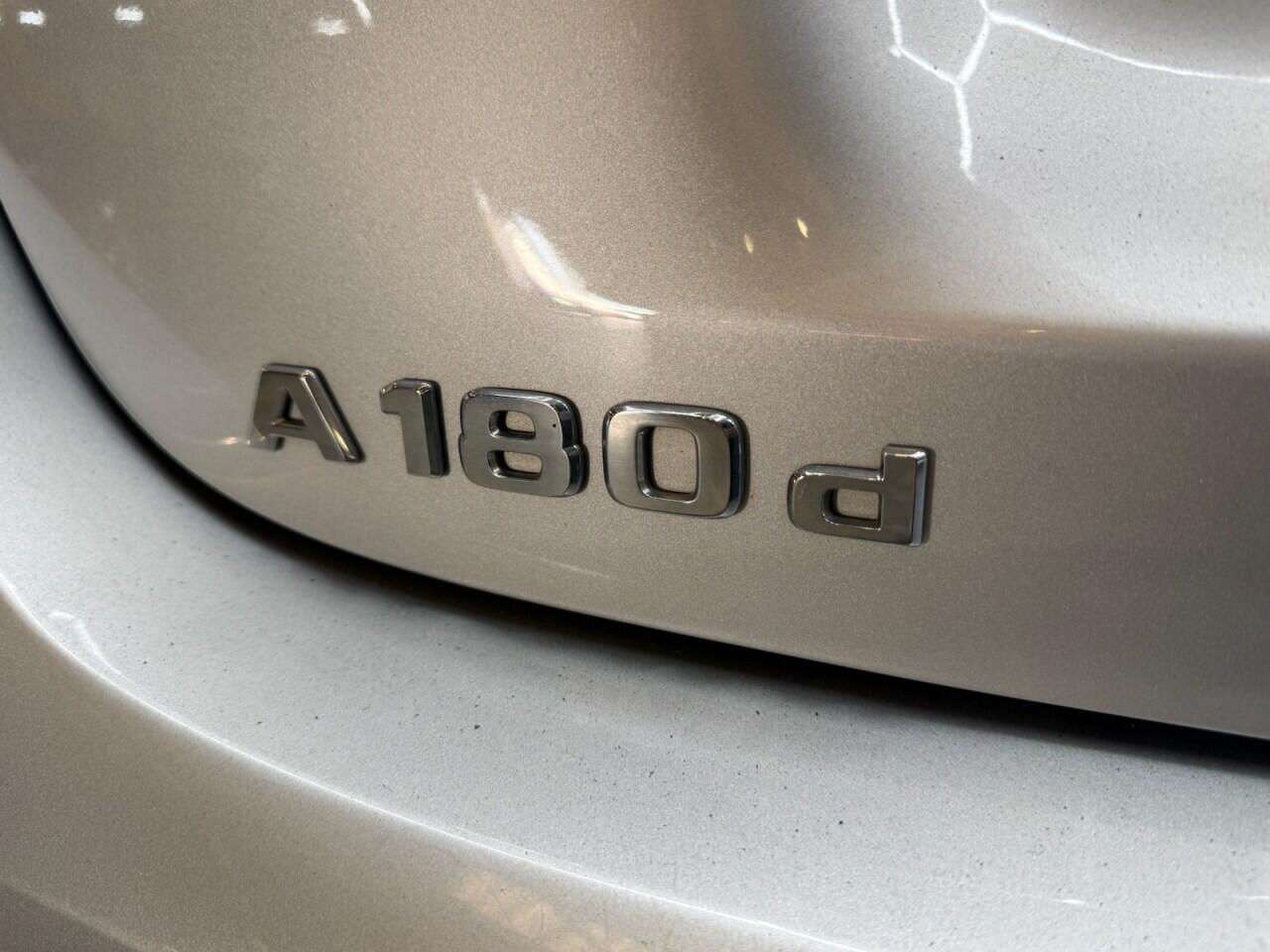 Mercedes-Benz A-Class view 37