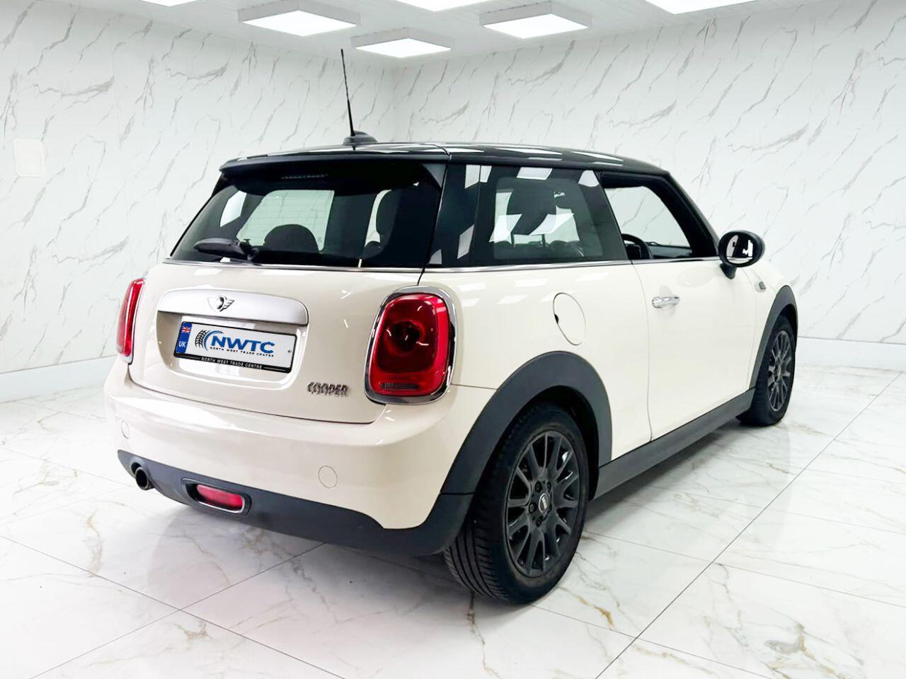 Mini Hatch view 8