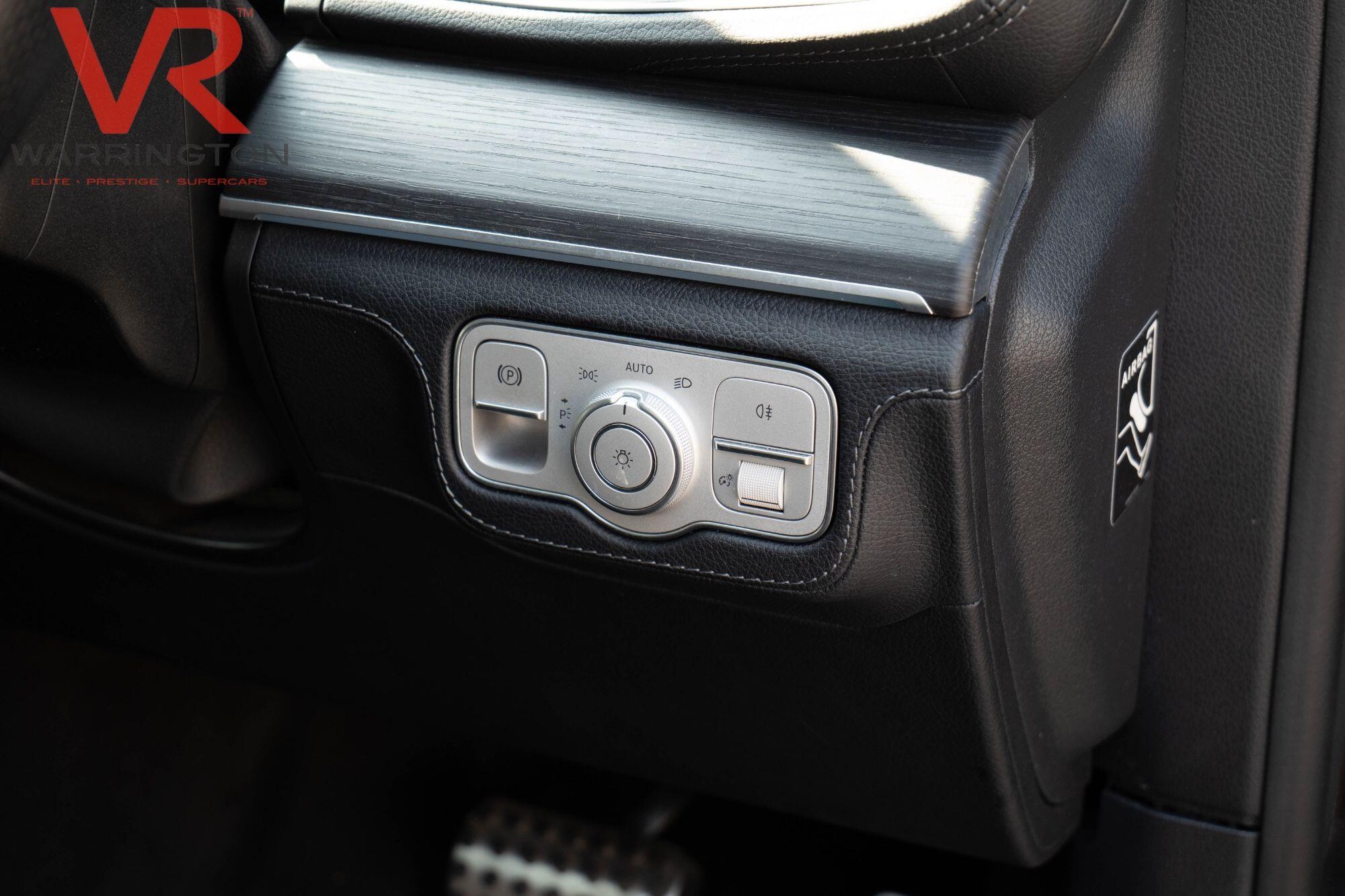 Mercedes-Benz Gle view 14