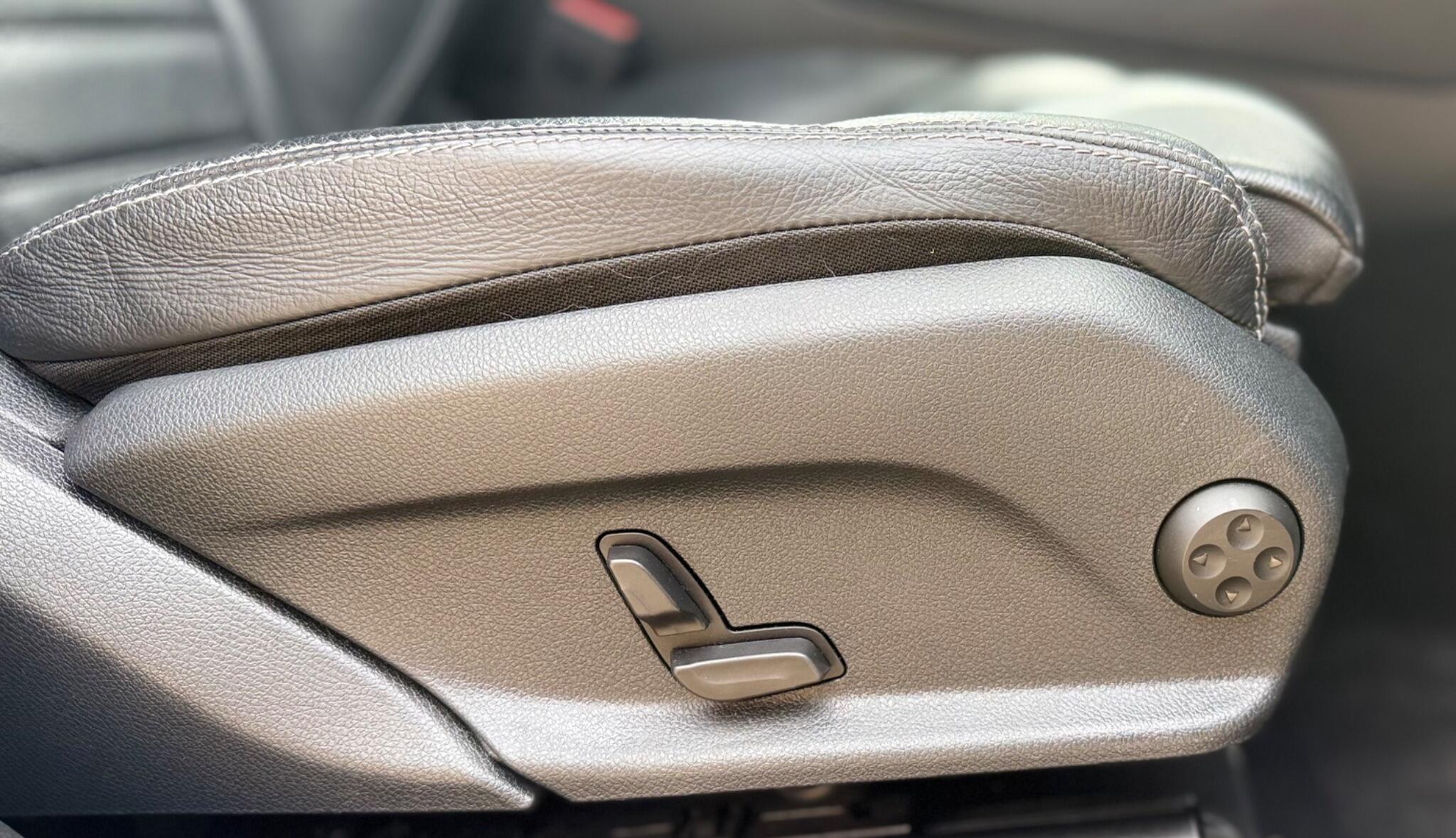 Mercedes-Benz GLC view 39