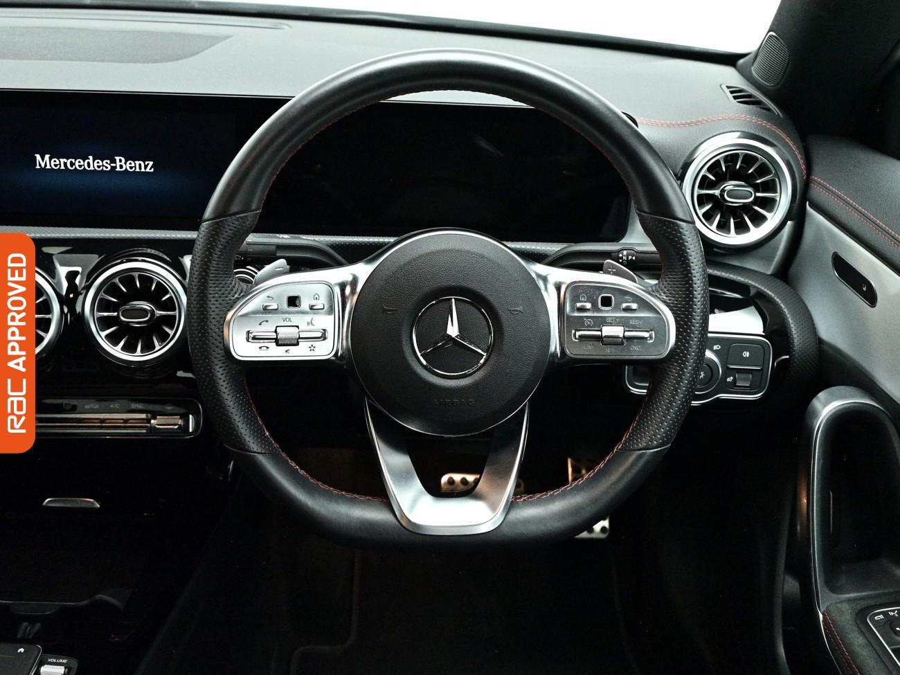 Mercedes-Benz Cla view 9